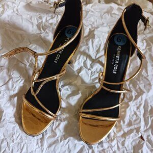Kenneth Cole strappy gold heels 6.5M